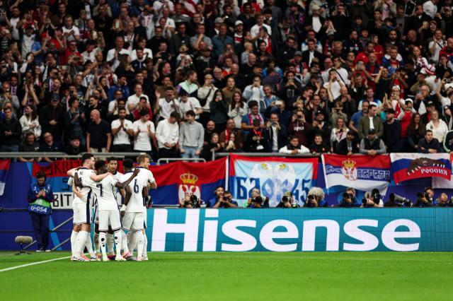 B体育首页-【欧洲杯】萨卡助攻贝林破门！英格兰1比0塞尔维亚